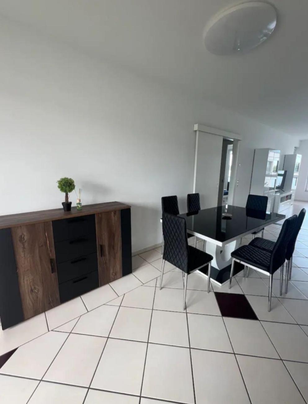 Luxurioeses Hafencity Apartment Rostock